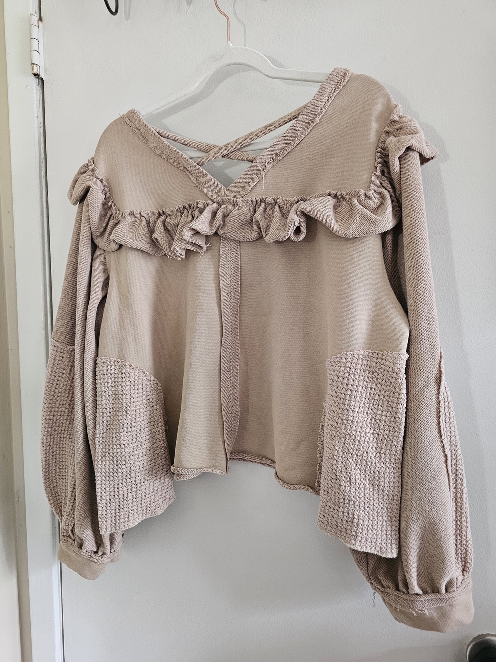 POL Crisscross Ruffle V-Neck Sweater Top - Taupe - Picture 5 of 6